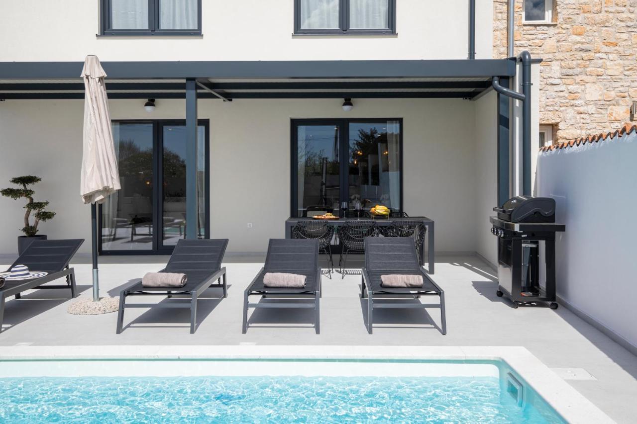 Villa Artis Pula Ngoại thất bức ảnh